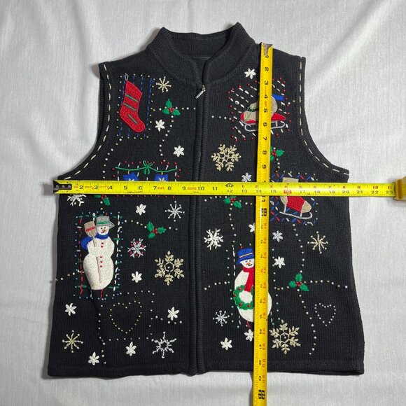 Vintage Women's Erika Beaded Embroidery Appliqués Christmas Theme Sweater Vest - Picture 2 of 7